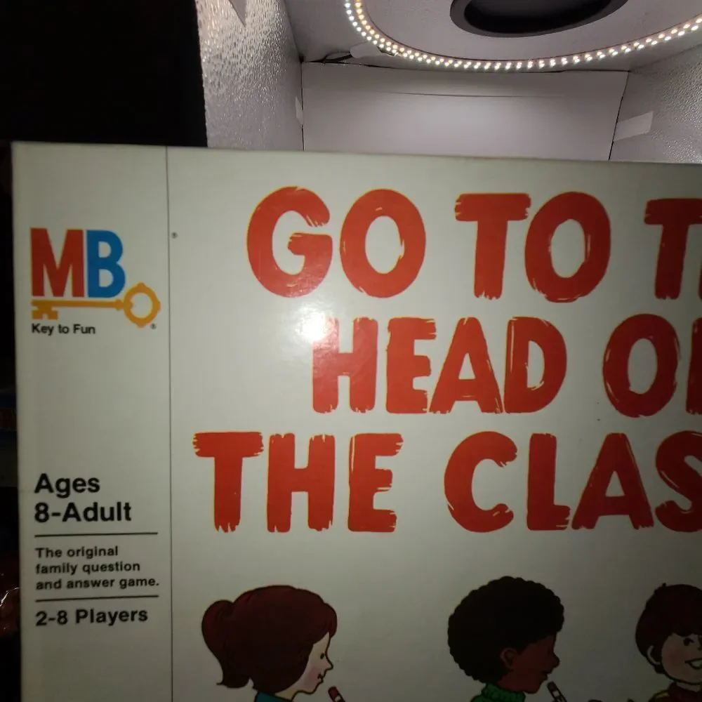 Retro Go To The Head of the Class Board Game